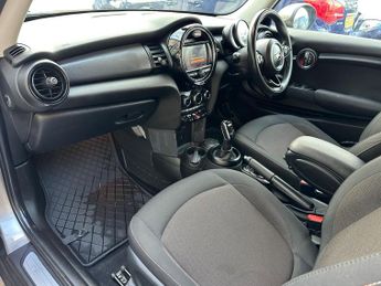 MINI Hatch 1.5 Cooper Steptronic Euro 6 (s/s) 3dr