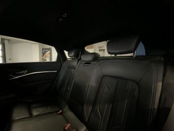 Audi E-Tron S LINE 55 QUATTRO