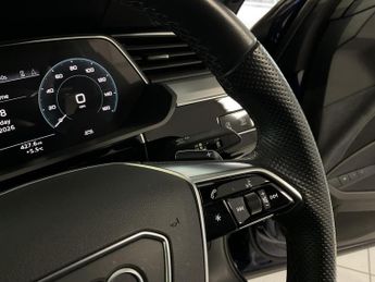 Audi E-Tron S LINE 55 QUATTRO