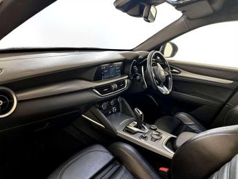 Alfa Romeo Stelvio 2.0T Veloce SUV 5dr Petrol Auto Q4 AWD Euro 6 (s/s) (280 ps)