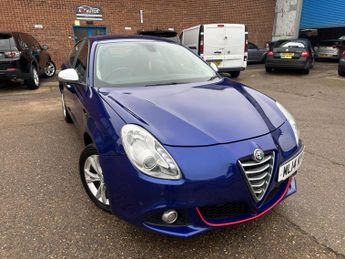 Alfa Romeo Giulietta 1.6 JTDM-2 Distinctive Euro 5 (s/s) 5dr