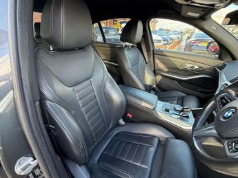 BMW 3 Series 2.0 320i M Sport Saloon 4dr Petrol Auto Euro 6 (s/s) (184 ps)