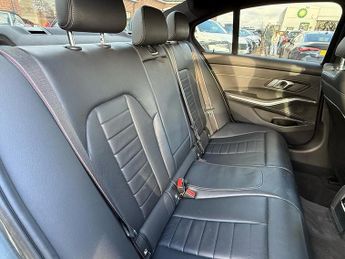 BMW 3 Series 2.0 320i M Sport Saloon 4dr Petrol Auto Euro 6 (s/s) (184 ps)