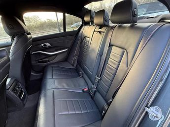 BMW 3 Series 2.0 320i M Sport Saloon 4dr Petrol Auto Euro 6 (s/s) (184 ps)