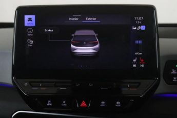 Volkswagen ID.3 Pro 58kWh Family Auto 5dr