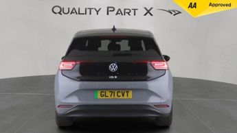 Volkswagen ID.3 Pro 58kWh Family Auto 5dr