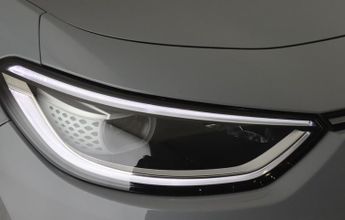 Volkswagen ID.3 Pro 58kWh Family Auto 5dr