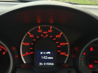 Honda Jazz 1.4 i-VTEC ES Plus CVT Euro 5 5dr