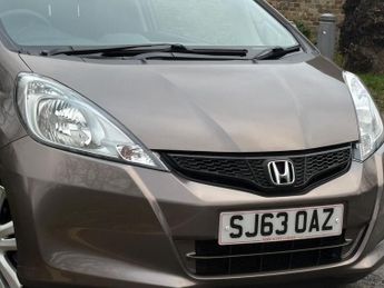Honda Jazz 1.4 i-VTEC ES Plus CVT Euro 5 5dr