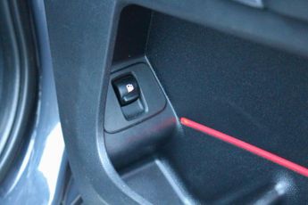 MINI Countryman 1.5 10kWh Cooper SE Classic Auto ALL4 Euro 6 (s/s) 5dr