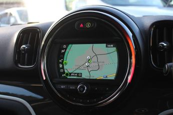 MINI Countryman 1.5 10kWh Cooper SE Classic Auto ALL4 Euro 6 (s/s) 5dr