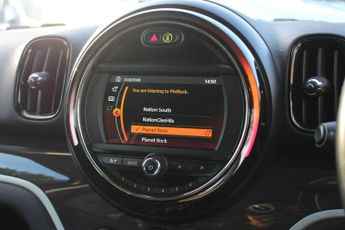 MINI Countryman 1.5 10kWh Cooper SE Classic Auto ALL4 Euro 6 (s/s) 5dr