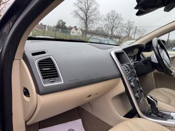 Volvo XC60 2.0 D4 SE Nav Geartronic Euro 6 (s/s) 5dr