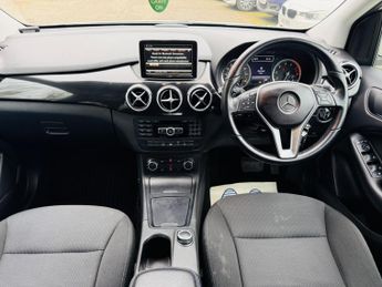 Mercedes-Benz B Class 1.6 B180 BlueEfficiency Sport MPV 5dr Petrol 7G-DCT Euro 5 (s/s)