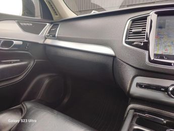 Volvo XC90 2.0 D5 PowerPulse Momentum Pro Auto 4WD Euro 6 (s/s) 5dr