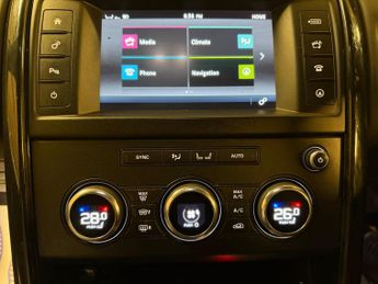 Land Rover Discovery 2.0 SD4 SE Auto 4WD Euro 6 (s/s) 5dr