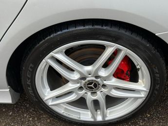 Mercedes-Benz CLA 2.1 CLA220d AMG Line Coupe 7G-DCT Euro 6 (s/s) 4dr