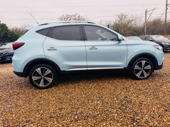 MG MG ZS 44.5kWh Exclusive Auto 5dr
