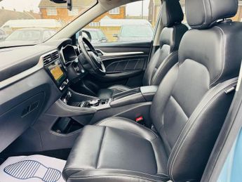 MG MG ZS 44.5kWh Exclusive Auto 5dr