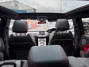 Land Rover Range Rover Evoque 2.2 SD4 Dynamic SUV 5dr Diesel Auto 4WD Euro 5 (190 ps)