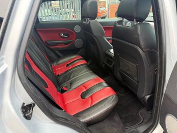 Land Rover Range Rover Evoque 2.2 SD4 Dynamic SUV 5dr Diesel Auto 4WD Euro 5 (190 ps)