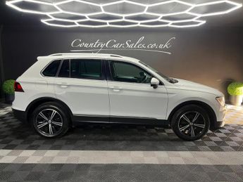 Volkswagen Tiguan 1.5 TSI EVO SE Navigation SUV 5dr Petrol Manual Euro 6 (s/s) (13