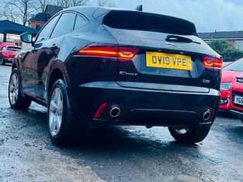 Jaguar E-PACE 2.0 D180 R-Dynamic SE Auto AWD Euro 6 (s/s) 5dr
