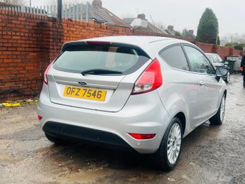 Ford Fiesta 1.6 Titanium Powershift Euro 5 3dr