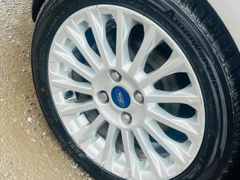 Ford Fiesta 1.6 Titanium Powershift Euro 5 3dr