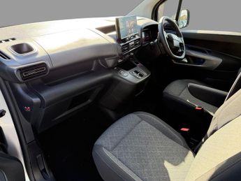 VAUXHALL COMBO LIFE ULTIMATE M