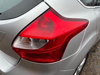 Ford Focus 1.6 Zetec Powershift Euro 5 5dr