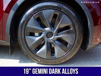 Tesla Model Y Long Range Auto RWD 5dr