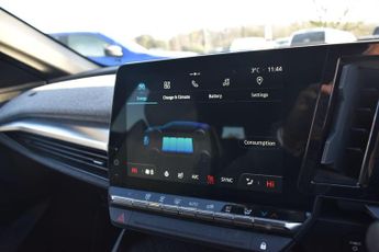 Renault Megane E-Tech 60kWh techno Auto 5dr (optimum charge)