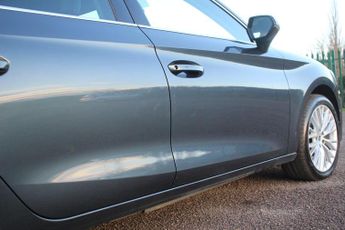 SEAT Leon 1.4 eHybrid 12.8kWh XCELLENCE DSG Euro 6 (s/s) 5dr