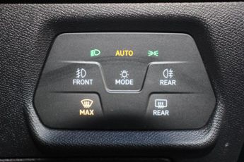SEAT Leon 1.4 eHybrid 12.8kWh XCELLENCE DSG Euro 6 (s/s) 5dr