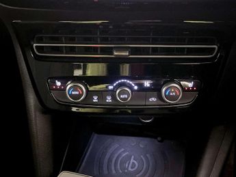 Vauxhall Mokka Electric 50kWh Ultimate SUV 5dr Electric Auto (136 ps)