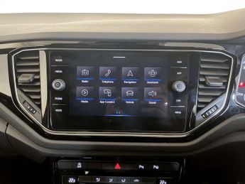 Volkswagen T-Roc 1.5 TSI EVO Black Edition SUV 5dr Petrol Manual Euro 6 (s/s) (15