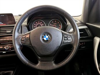 BMW 1 Series 2.0 118d SE Hatchback 5dr Diesel Auto Euro 6 (s/s) (150 ps)