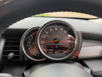 MINI Hatch 1.5 Cooper Auto Euro 6 (s/s) 5dr