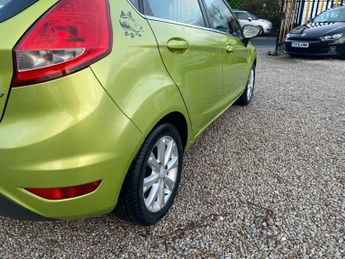 Ford Fiesta 1.4 Zetec 5dr