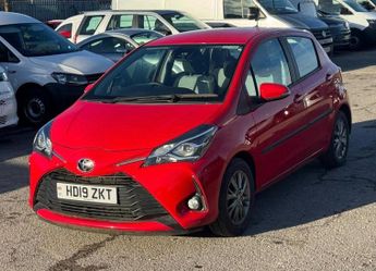 Toyota Yaris 1.0 VVT-i Icon Euro 6 5dr