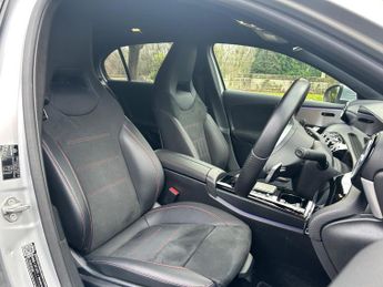 Mercedes-Benz A Class 1.3 A250e 15.6kWh AMG Line (Premium 2) 8G-DCT Euro 6 (s/s) 5dr