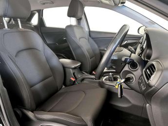 Hyundai i30 1.0 T-GDi Blue Drive SE Nav Hatchback 5dr Petrol Manual Euro 6 (