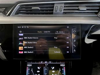 Audi e-tron 50 Technik SUV 5dr Electric Auto quattro 71.2kWh (313 ps)