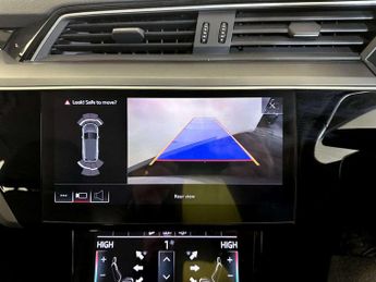 Audi e-tron 50 Technik SUV 5dr Electric Auto quattro 71.2kWh (313 ps)