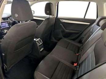 Skoda Octavia 1.6 TDI SE Technology Estate 5dr Diesel Manual Euro 6 (s/s) (115