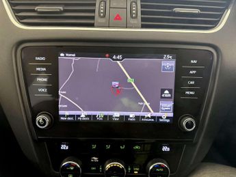 Skoda Octavia 1.6 TDI SE Technology Estate 5dr Diesel Manual Euro 6 (s/s) (115