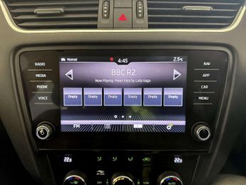 Skoda Octavia 1.6 TDI SE Technology Estate 5dr Diesel Manual Euro 6 (s/s) (115