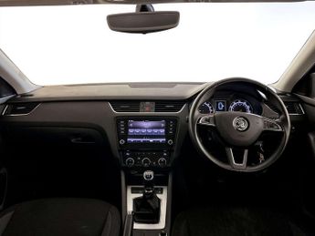 Skoda Octavia 1.6 TDI SE Technology Estate 5dr Diesel Manual Euro 6 (s/s) (115