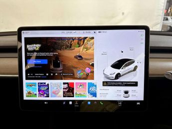 Tesla Model 3 Saloon 4dr Electric Auto RWD (241 bhp)